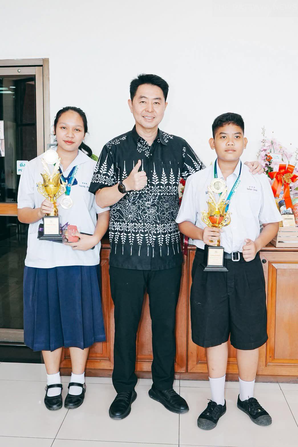Pattaya Mayor Inspires Local Student Teams Ahead of International AI and Robotics Competition in China