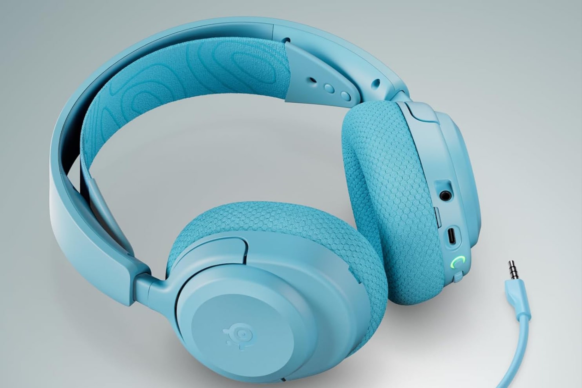 SteelSeries’ comfy wireless gaming headset is nearly half off